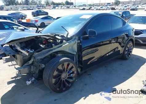 2024 Tesla Model Y Performance Dual Motor All-Wheel Drive из США, поврежденный, VIN 7SAYGDEF1RF049387